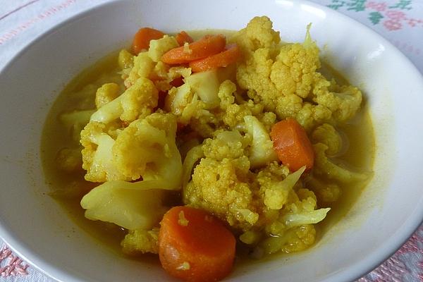Cauliflower and Carrot Curry