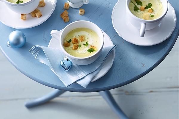 Celery Foam Soup with Croutons