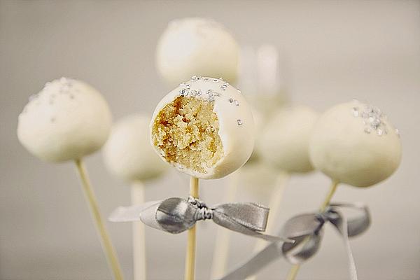 Champagne Cake Pops