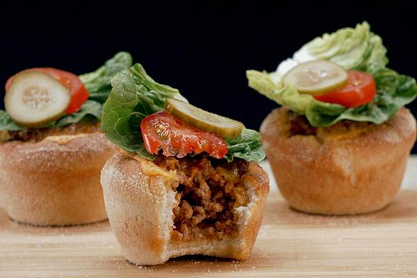 Cheeseburger Muffins