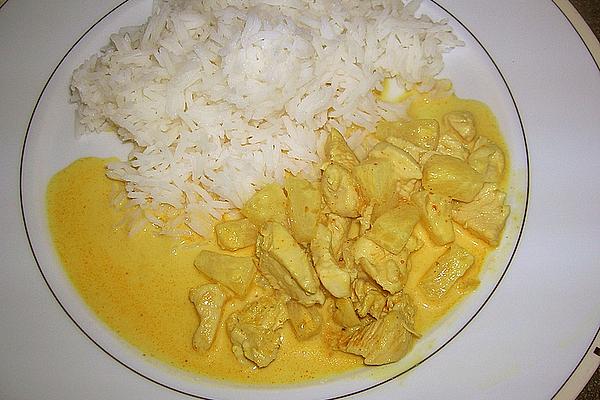 Chicken – Pineapple – Curry with Rice