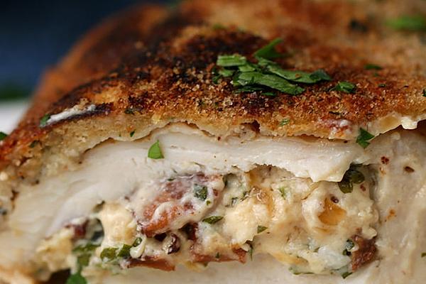 Chicken with Bacon and Alfredo Filling
