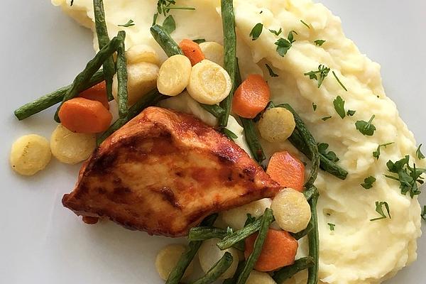 Chicken with Parsnip Puree and Vegetables