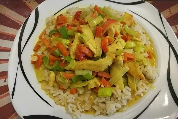 Chicken with Vegetables in Coconut Sauce