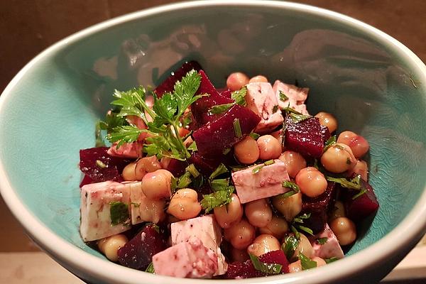 Chickpea Salad with Feta and Beetroot