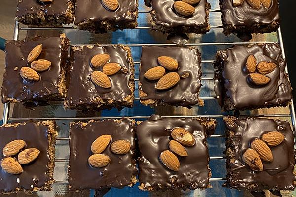 Chocolate – Almond – Slices