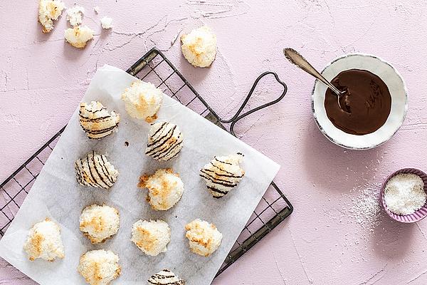 Coconut Macaroons Simply