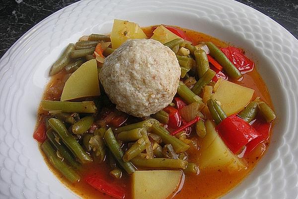 Colorful Bean Pot with Cheese Dumplings