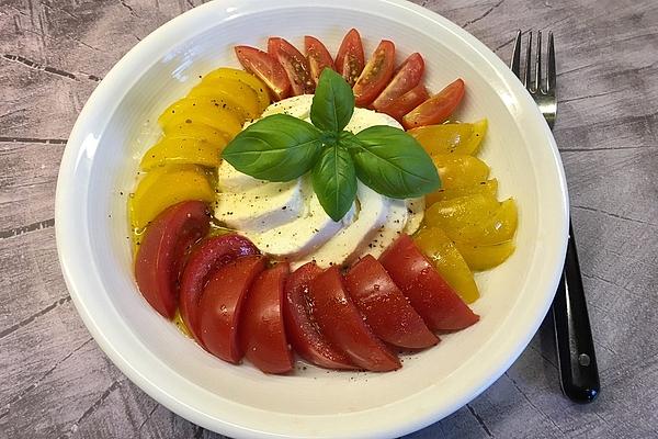 Colorful Tomato and Mozzarella Salad