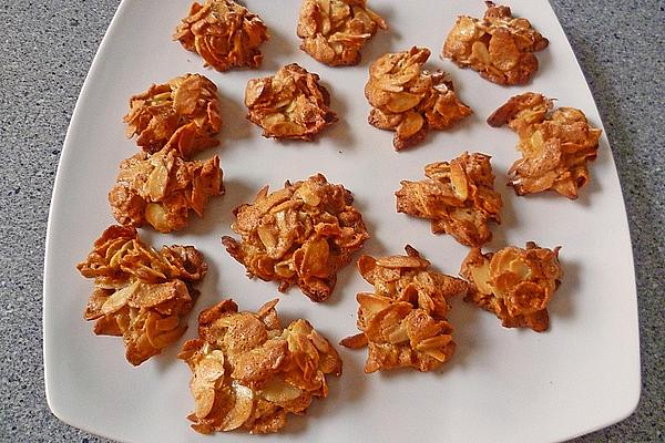 Cornflakes and Almond Cookies