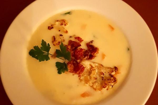 Cream Of Cauliflower Soup with Bacon By Koechin50