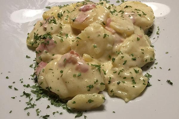 Creamed Potatoes with Diced Ham