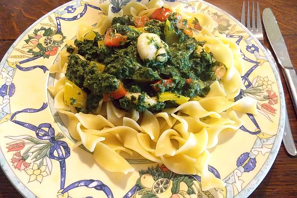 Creamed Spinach – Prawns with Ribbon Noodles