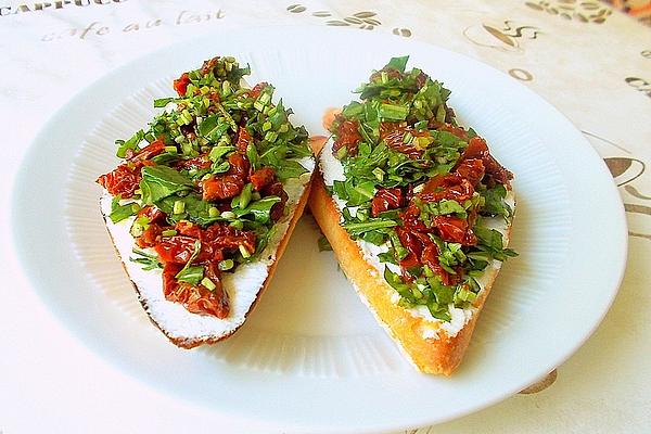 Crostini with Rocket and Pickled Tomatoes
