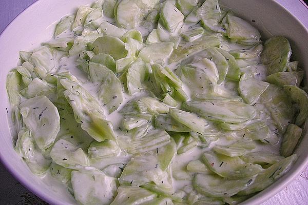 Cucumber Salad, Very Quick and Easy