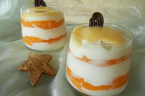 Curd Cream – Dessert with Eggnog and Peaches