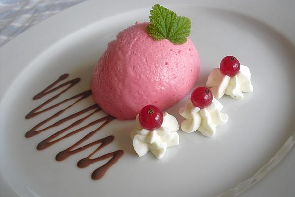 Currant Mousse