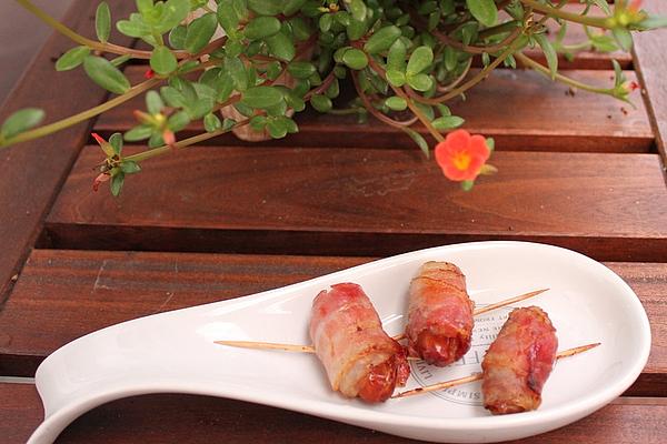 Dates in Bacon
