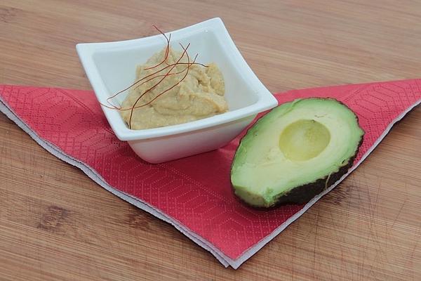 Delicious Avocado Hummus