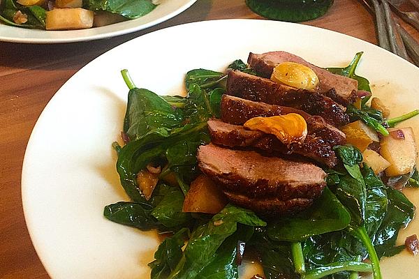 Duck Breast on Spinach Salad with Pear and Walnuts