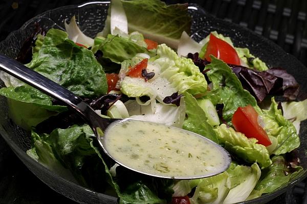 Easy and Quick Salad Dressing