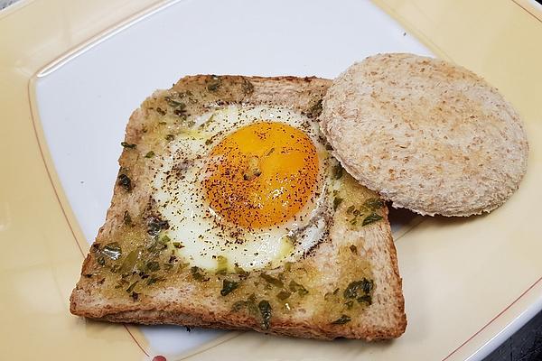Egg in Herb Butter Toast