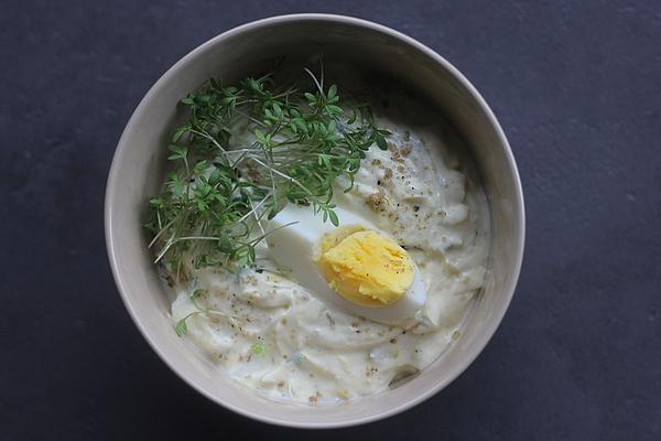 Egg Quark with Radish Sprouts