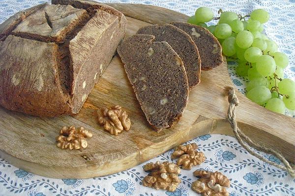 Eichkatzerl`s Autumn Potato – Walnut – Bread