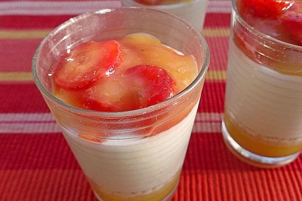 Elderflower – Yoghurt Mousse with Strawberries – Oranges – Jelly