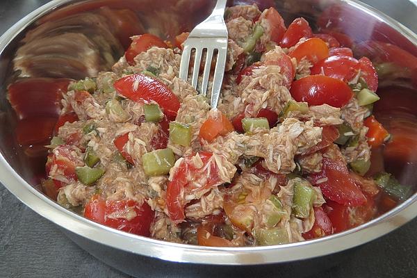 Ellis Summer – Tuna Salad