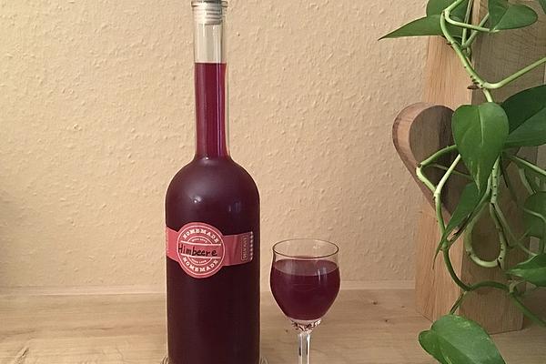 Fast Raspberry Liqueur (without Ripening)