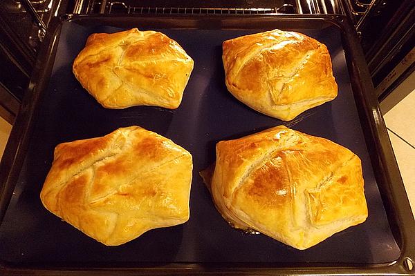 Feta Cheese in Puff Pastry