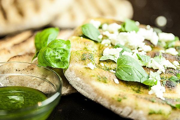 Filled Grill Bread with Feta and Basil Oil