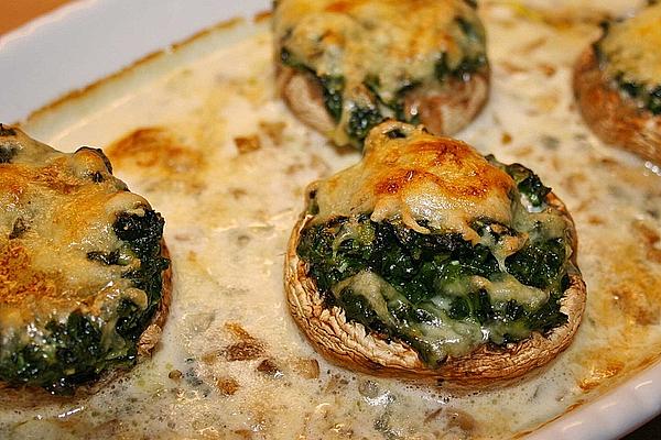 Filled Mushroom Heads with Spinach and Gorgonzola Sauce