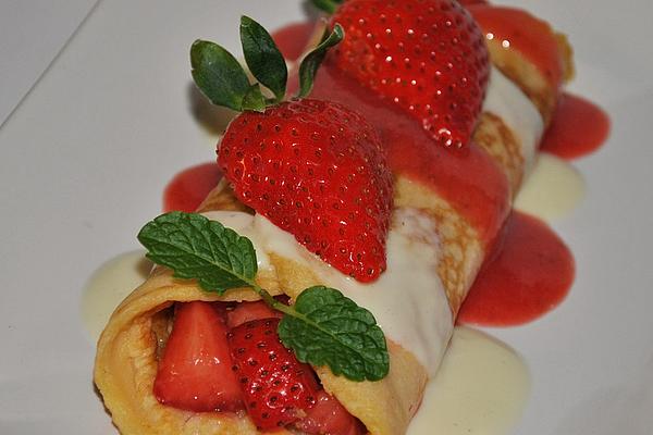 Filled Pancake with Strawberries