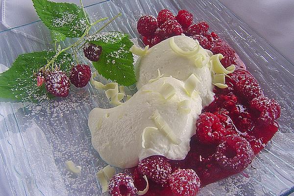 Fine Buttermilk Mousse with Marinated Raspberries