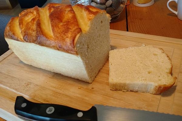 Franskbröd Med Maelk (Fransk Bread with Milk)