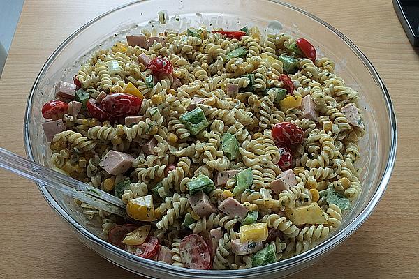 Fresh Pasta Salad with Lots Of Herbs