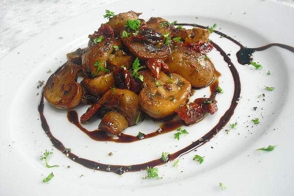 Fried Mushrooms with Sun-dried Tomatoes