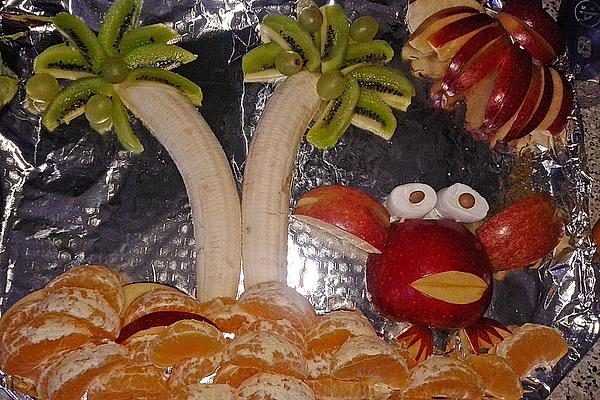 Fruit Island – That`s How Children Love Fruit Plate