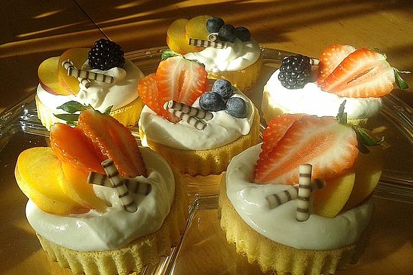 Fruit Tart with Lime Cream
