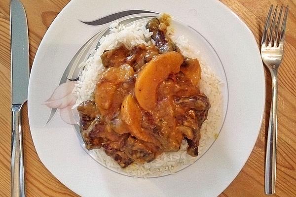 Fruity and Hot Curry Turkey on Bed Of Rice