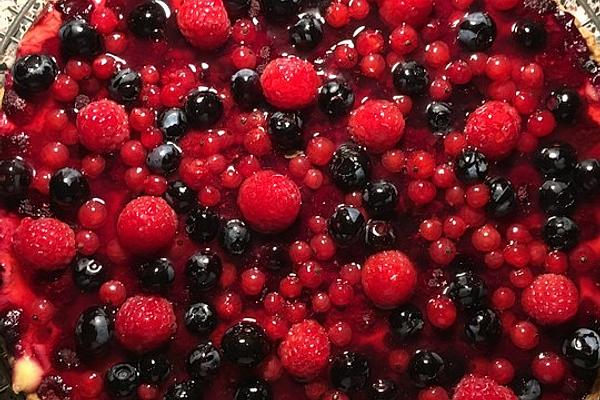 Fruity Berry – Vanilla Cake