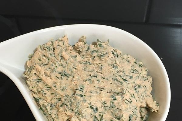 Garlic and Herb Spread