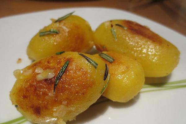 Garlic – Rosemary – Potatoes