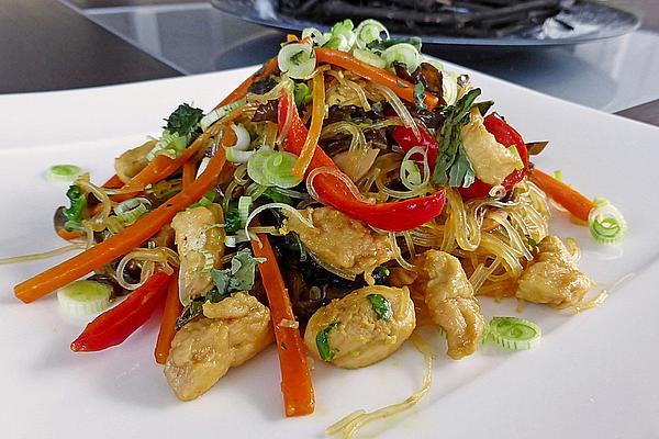 Glass Noodles with Chicken, Mushrooms and Vegetables