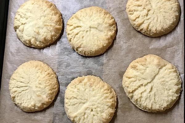 Gluten-free Shortbread Biscuits