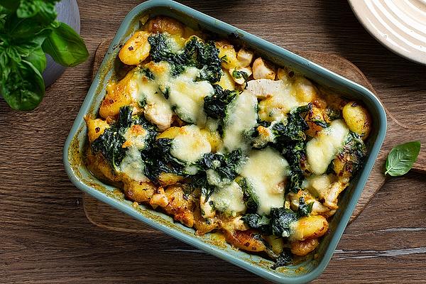 Gnocchi and Spinach Casserole with Chicken and Curry