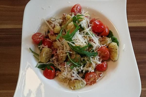 Gnocchi Pan with Rocket