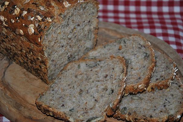 Grain Bread with Buttermilk